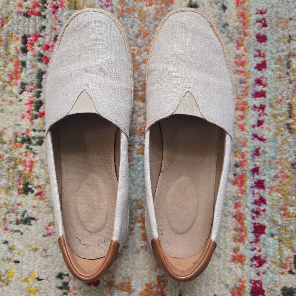 Clarks Danelly Sky beige shoes sz 37